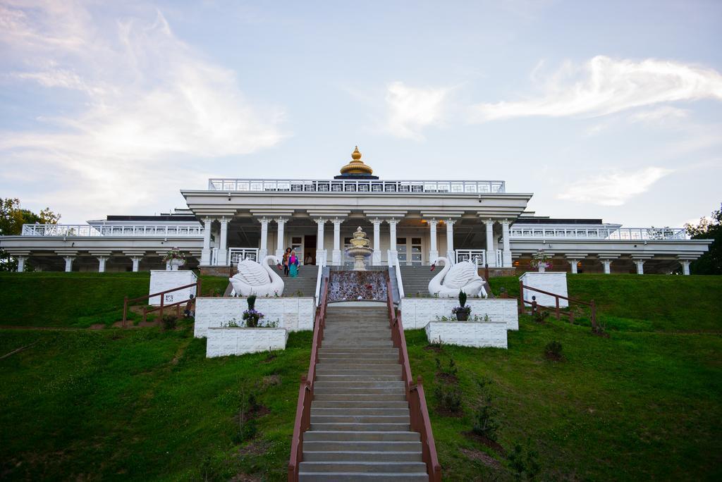 Art Of Living Retreat Center Hotel Bamboo Bagian luar foto