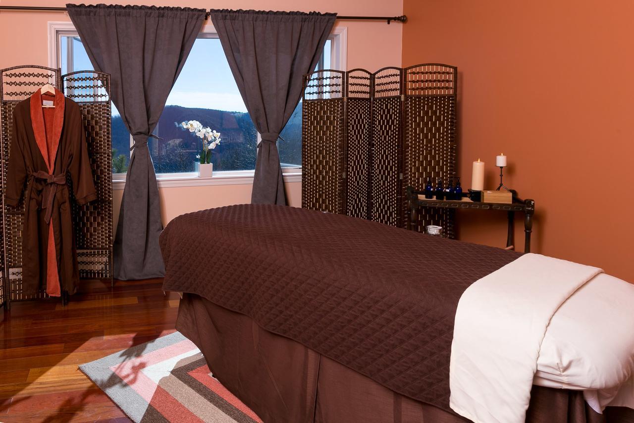 Art Of Living Retreat Center Hotel Bamboo Bagian luar foto
