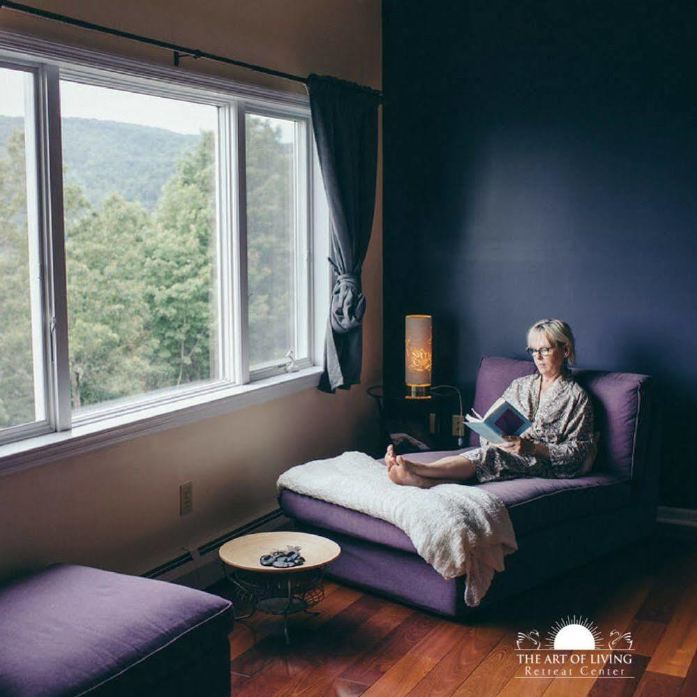 Art Of Living Retreat Center Hotel Bamboo Bagian luar foto